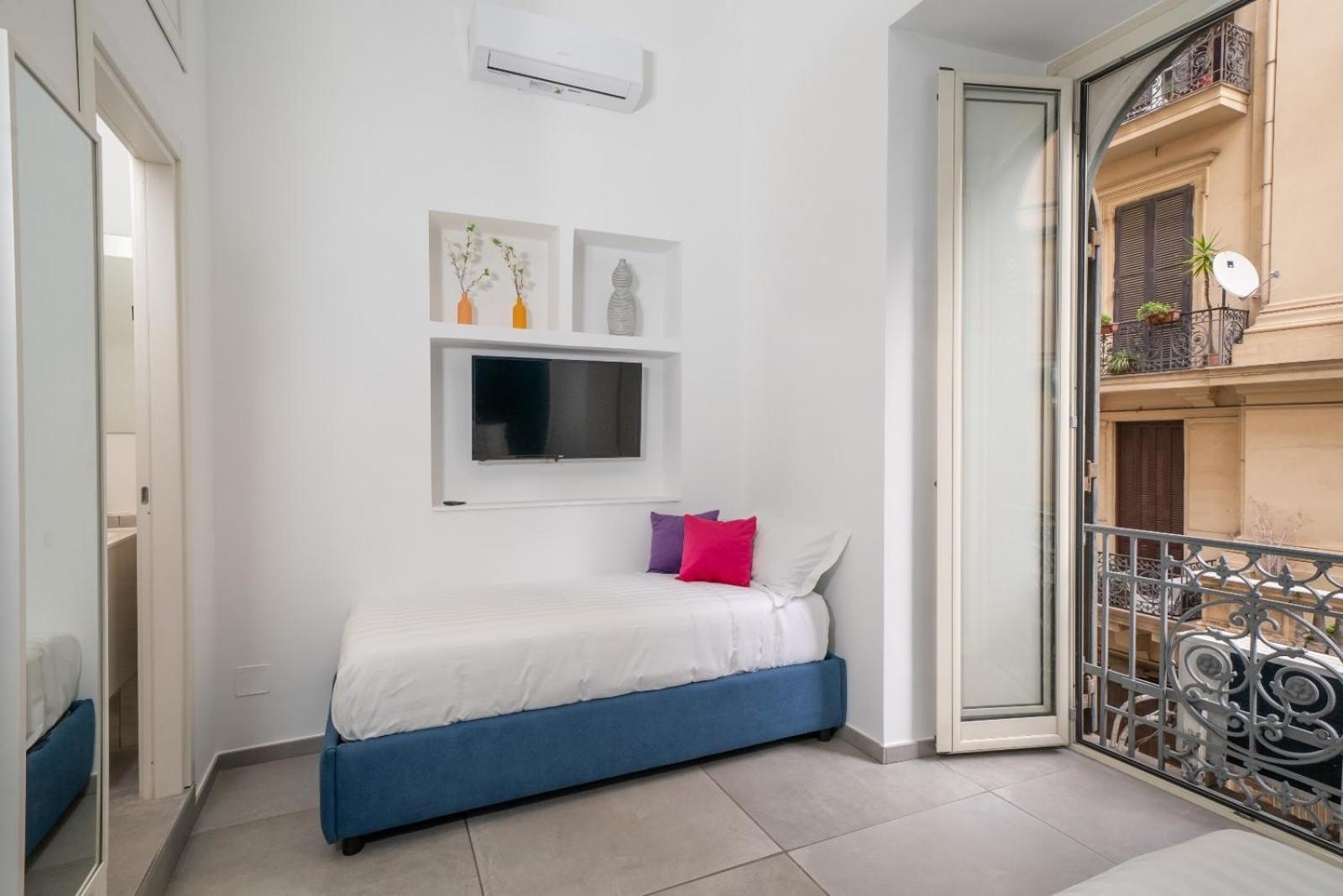 Bovio Boutique Studio Apartment Neapel Exterior foto